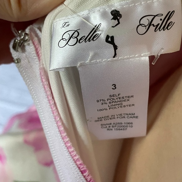 Pink Floral strapless high-low La Belle Fille perfect condition. Has pockets! - Picture 3 of 3